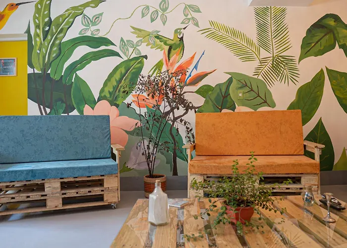 Laureles Garden Hostel